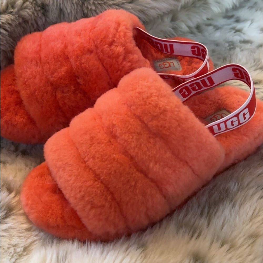 UGG Fluffy Coral Slippers